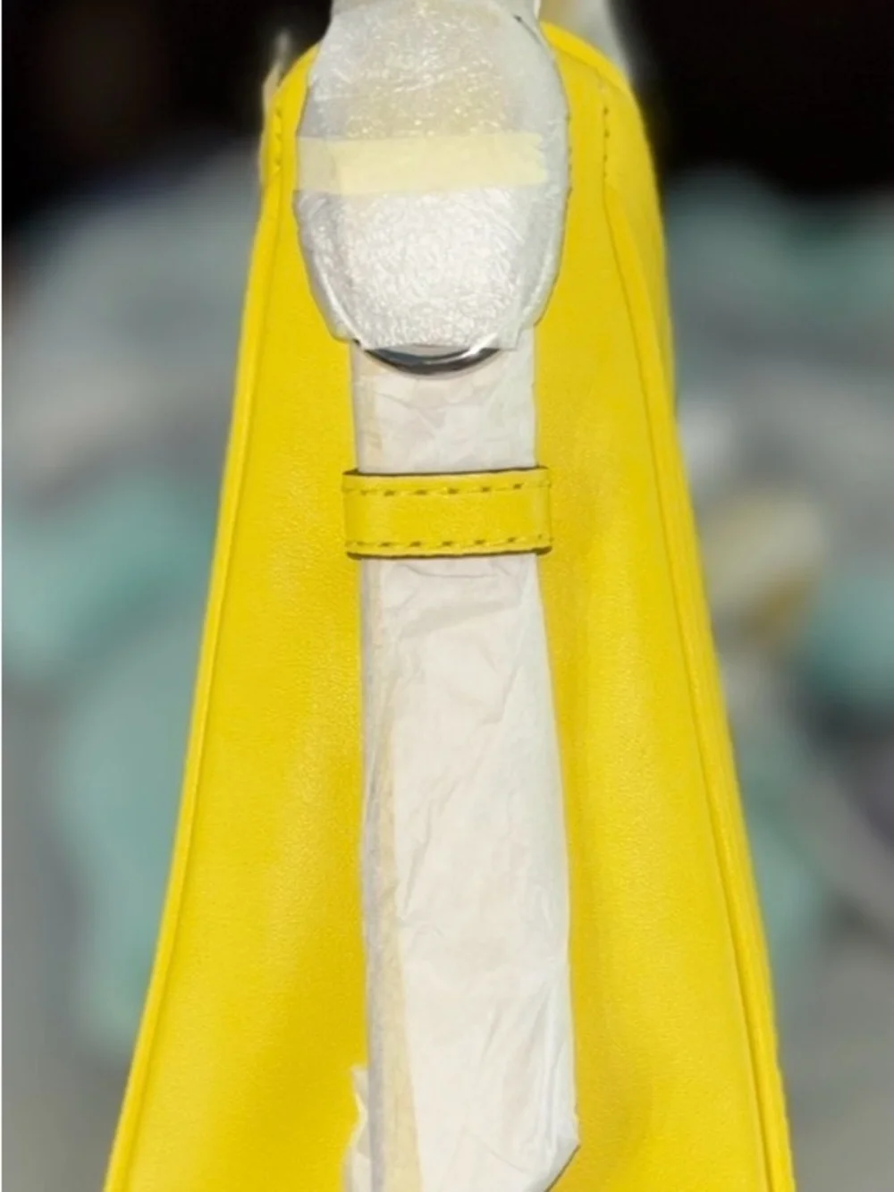Marc Jacobs Yellow Leather Shoulder Tote with Logo - Picture 10 of 10